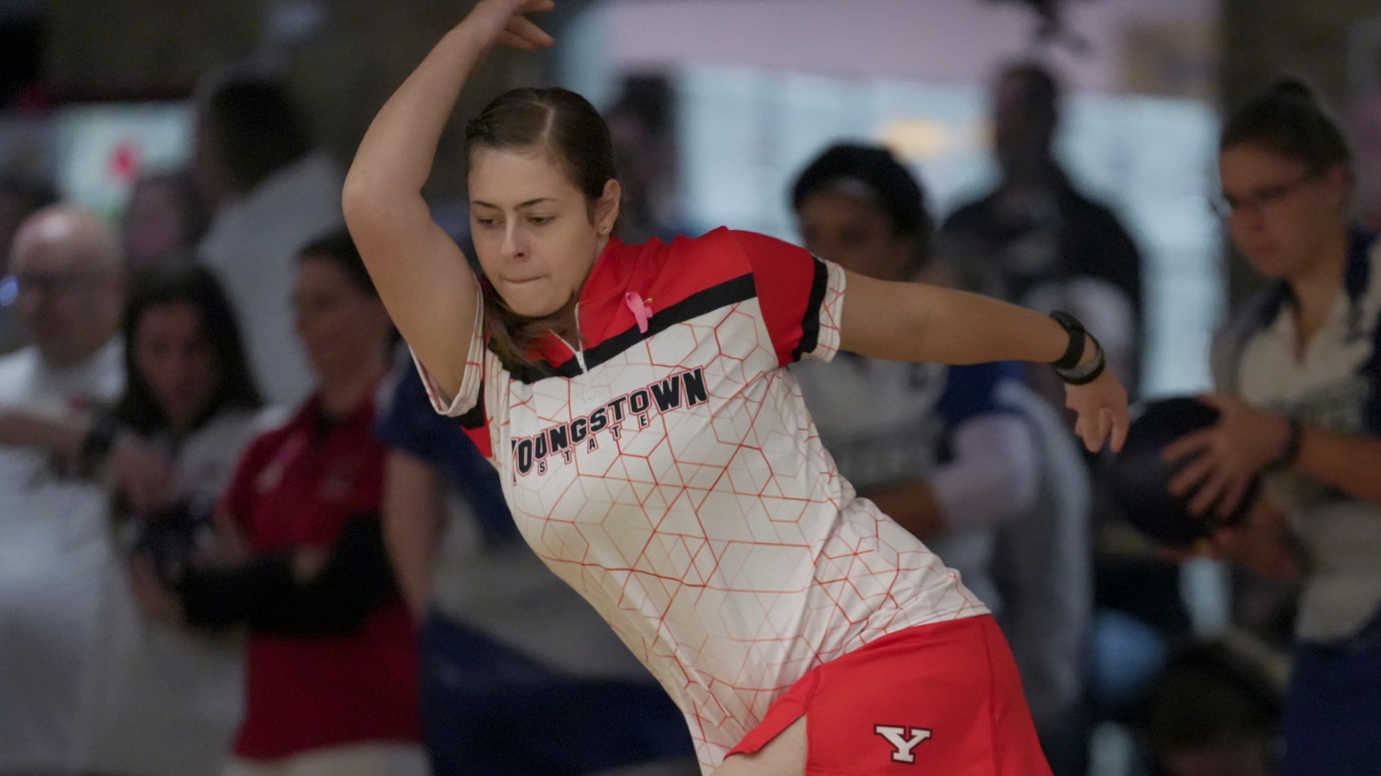 Gianna Varano bowls for Youngstown State.