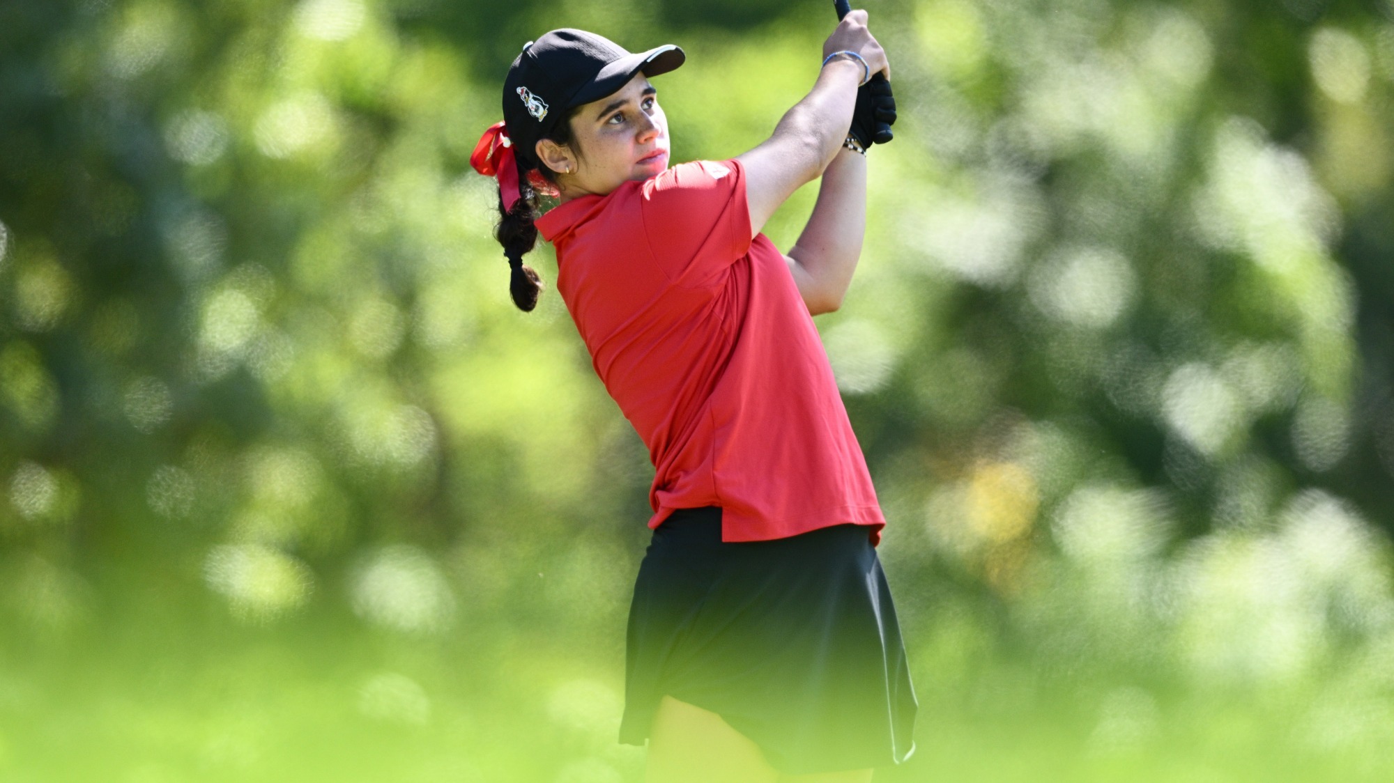 Sofia Perez Escarcena watches a tee shot for YSU during the YSU Kickoff on Sept. 1, 2025 (Photo by Robert Hayes)