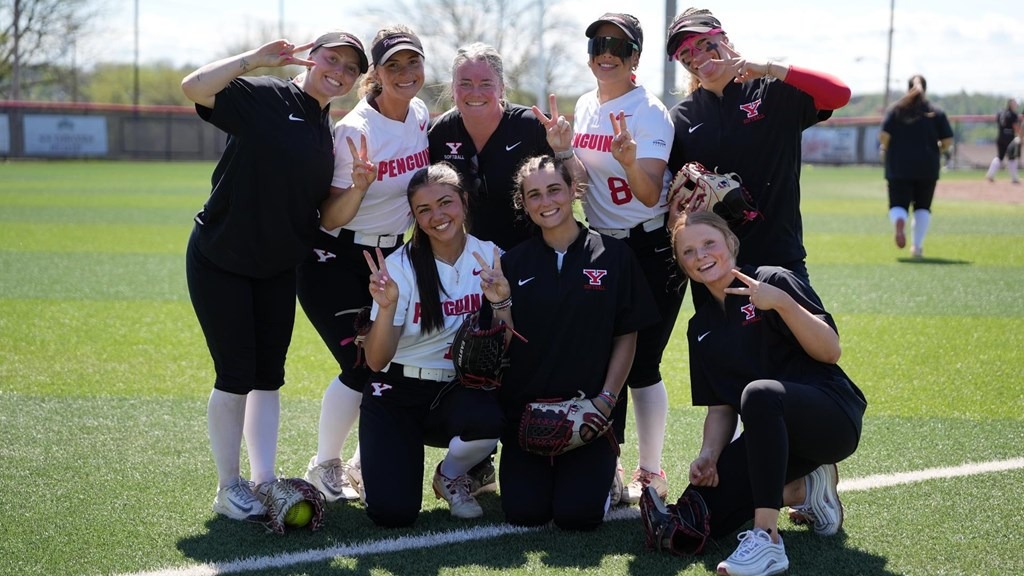 YSU Softball Team