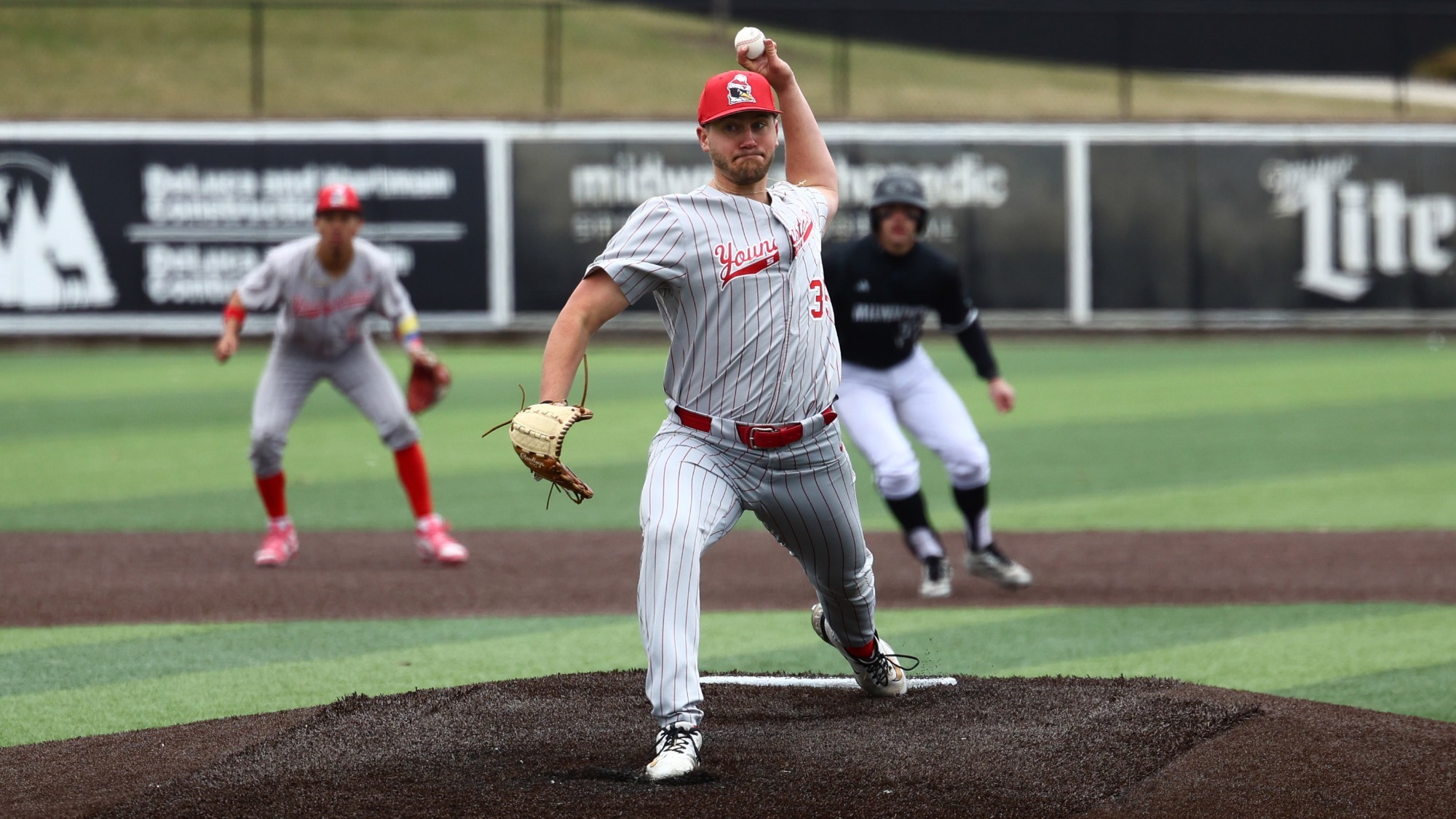 Braden Gebhardt delivers a pitch for YSU during a baseball game at Milwaukee on April 3, 2026 (Photo by Bryson Chavez)