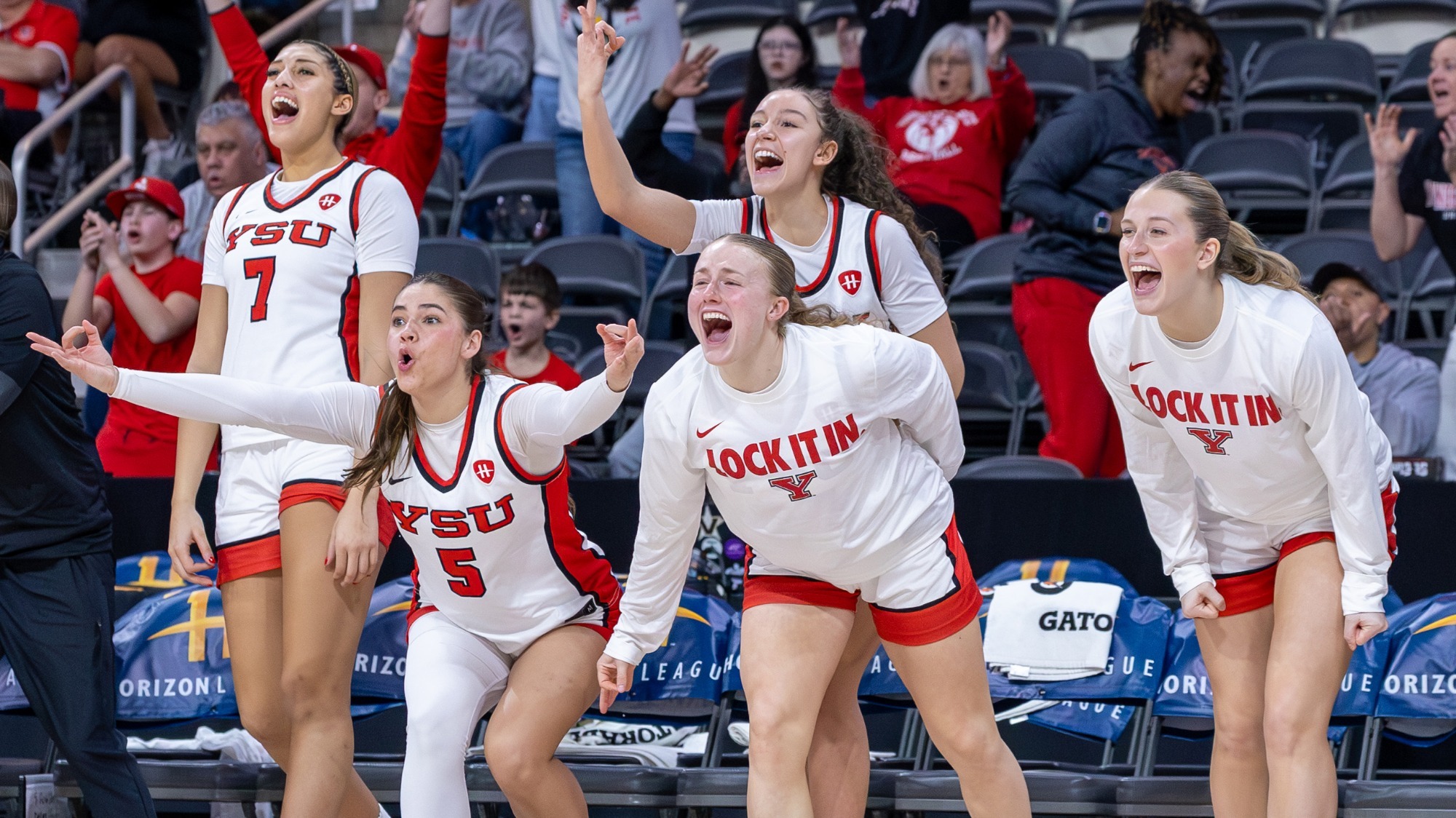 YSU women's basketball players celebrate on the bench during the 2026 Horizon League Women's Basketball Championship (Photo by Chloe Whitlock)