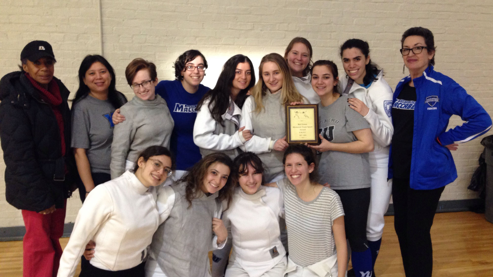 Atara Sragow - Women's Fencing - Yeshiva University Athletics