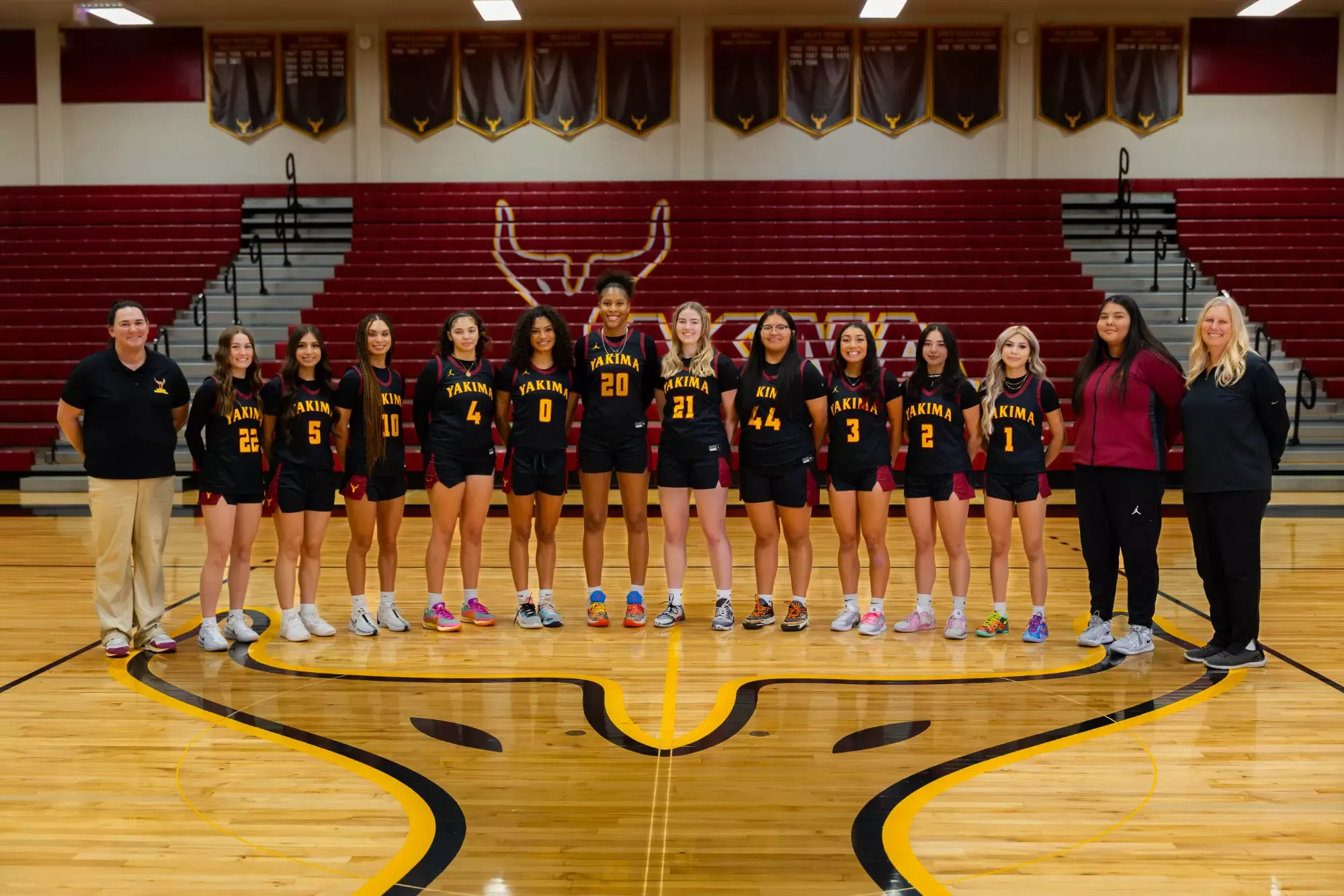 2025-26 Women's Basketball (smiling)